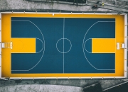 开云体育登录-当篮球撞上足球，NBA季后赛的沸点，与多特蒙德爆冷西班牙的魔幻之夜