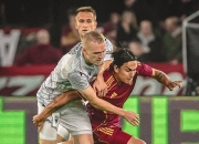 开云体育视频直播-球迷热议罗马在欧冠联赛中的表现