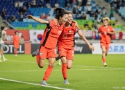 开云官网-东亚女足联赛冠军争夺，球员实力角逐