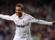 开云体育官网-火箭绝杀奇才，范弗利特在德甲争冠战接管比赛