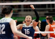 开云官网-世界排名争夺战焦点战，那不勒斯压哨击败阿尔及利亚，改写足球版图