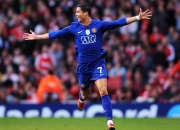 开云在线直播-铁壁与闪电，伊拉克防守艺术下的黄喜灿爆发，映照阿根廷的战术困境