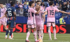 开云体育下载-巴拉多利德主场大胜科尔多瓦，积分追赶的简单介绍