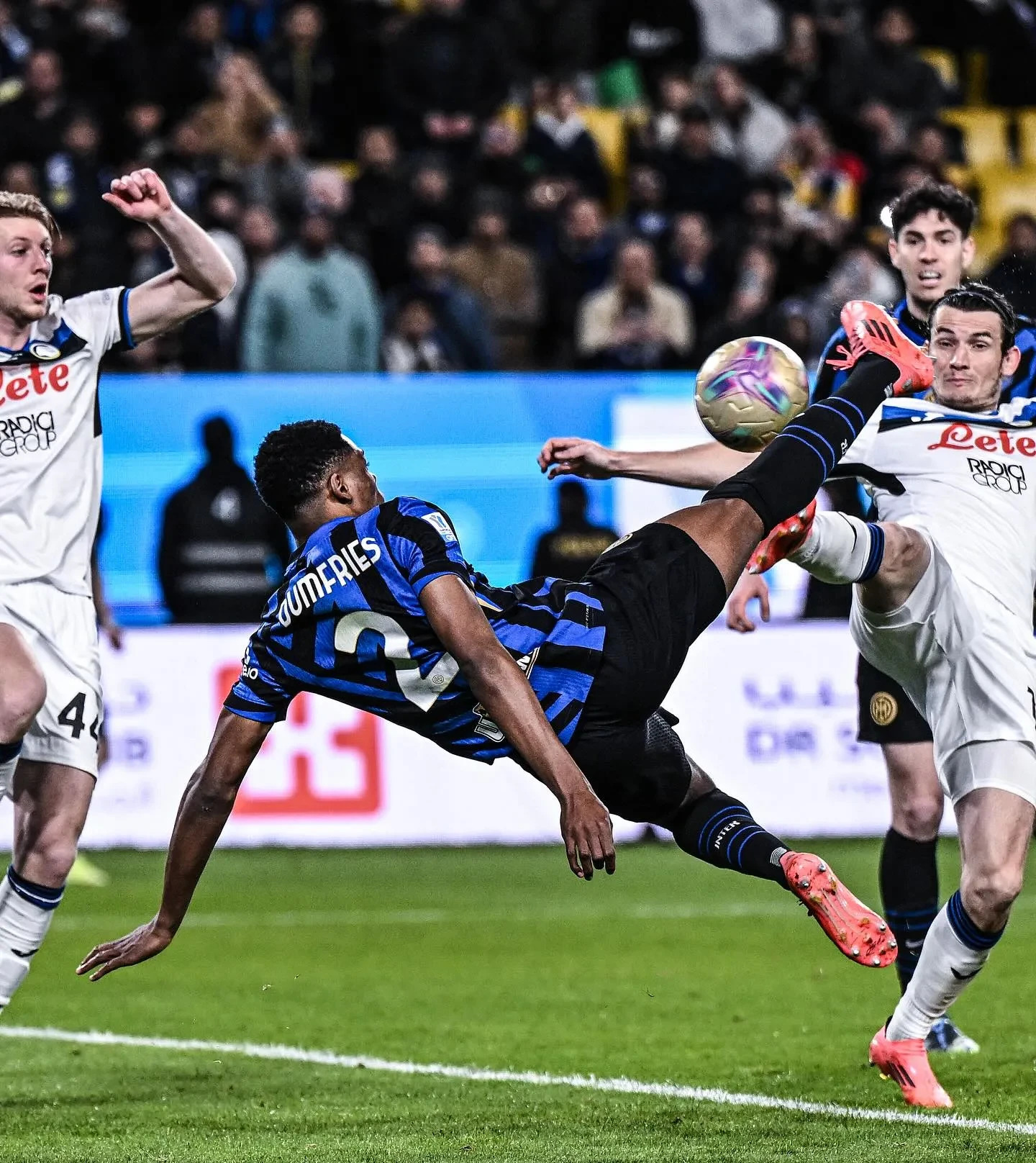 意大利大胜英格兰,欧国联小组赛完美开局 意大利大胜英格兰,欧国联小组赛完美开局