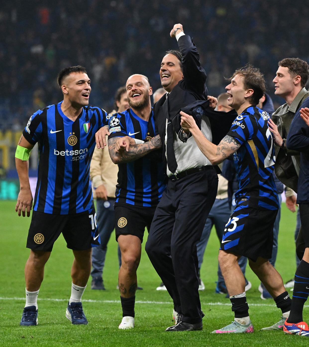 AC米兰再次取胜，晋级欧冠强