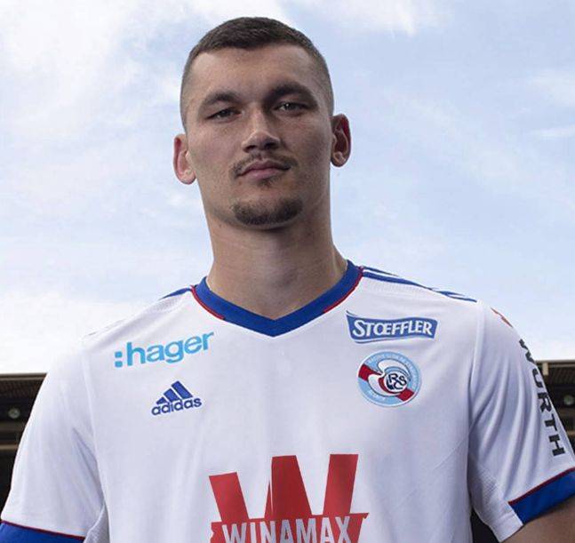 里昂连胜开启冠军之路，逐步巩固领先优势的简单介绍