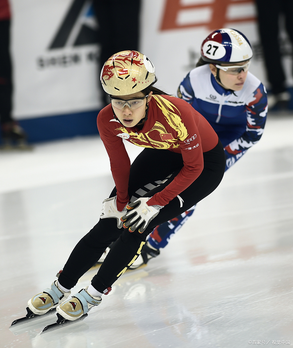 包含芬兰冰壶队最后冲刺，勇夺头名的词条