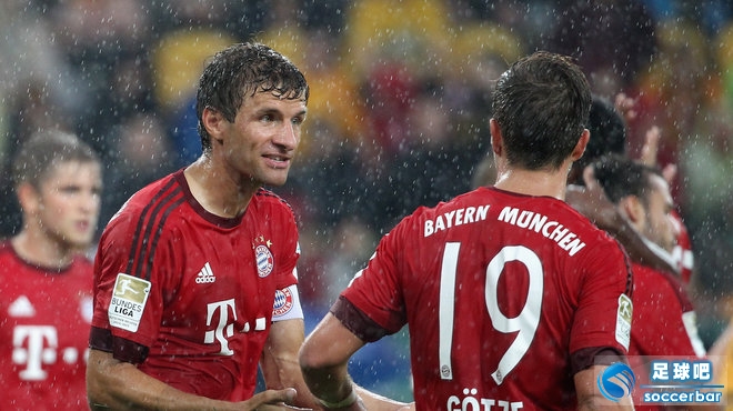 关于希腊轻取波兰，穆勒状态火热的信息