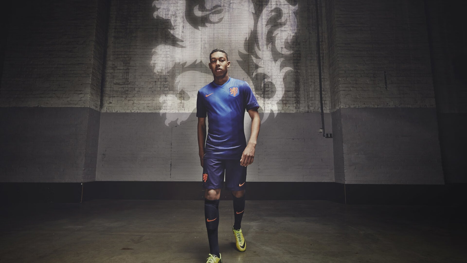 从格拉斯哥到巴黎，内马尔的关键先生蜕变与苏格兰足球的战术完胜